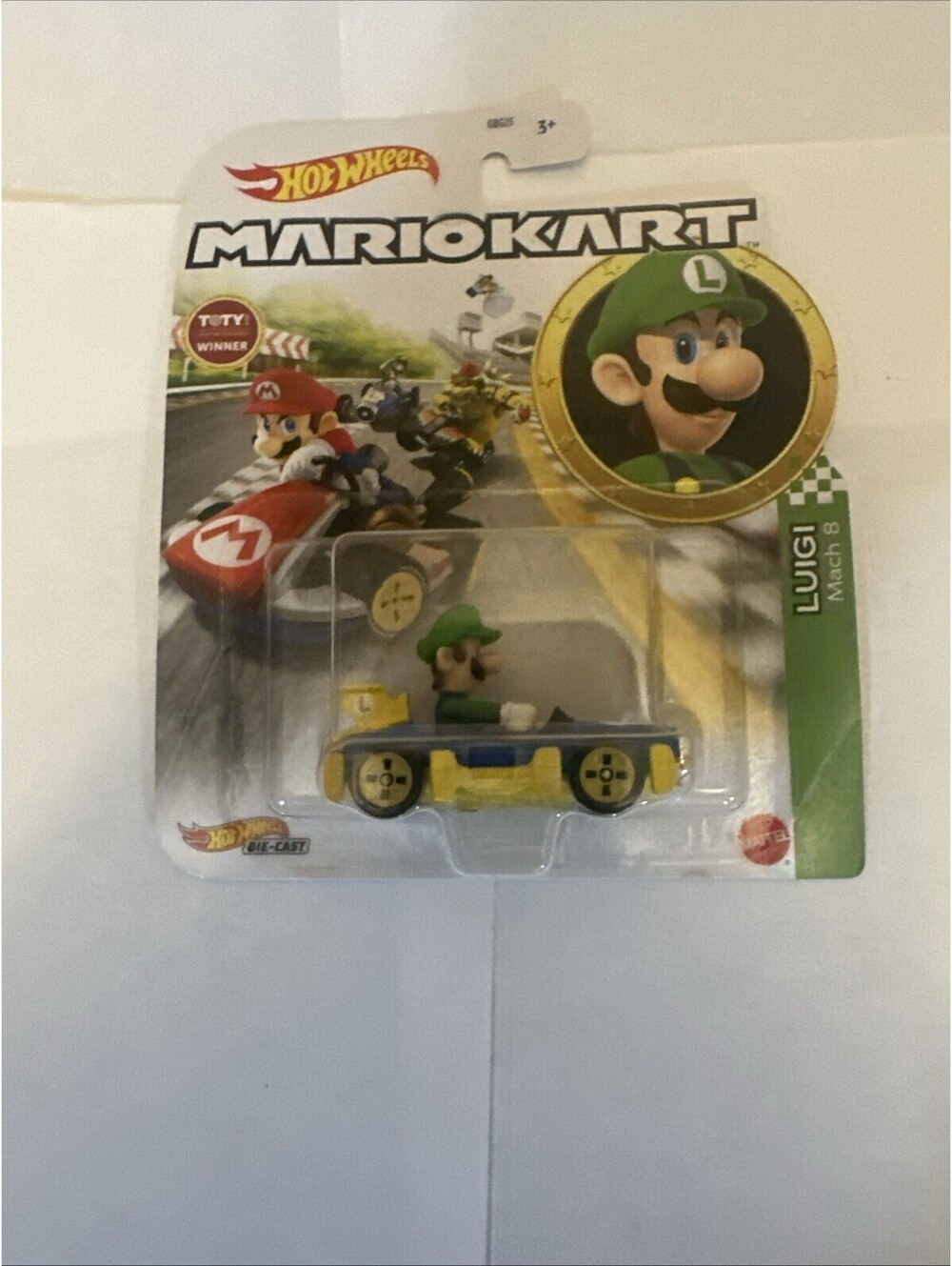 Lot Of Hot wheels Mario Cart Set - Picture 2 of 9